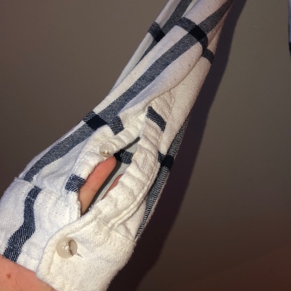 Flannel - Picture 2 of 6